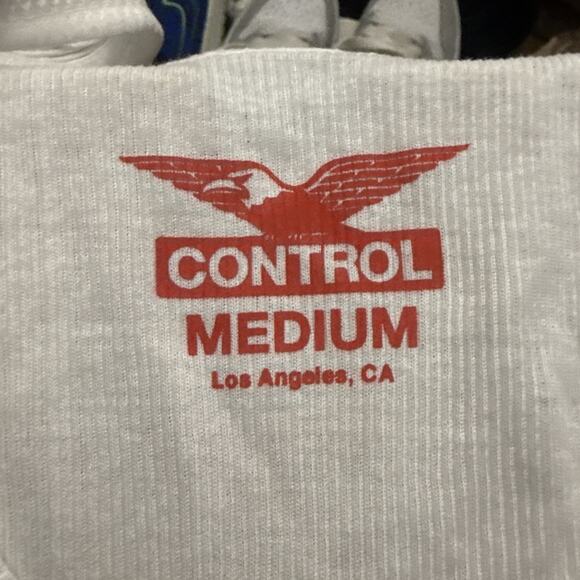 Size medium Control Smile Empty Soul Tank Top - Picture 3 of 4